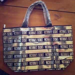 Victoria’s Secret Tote